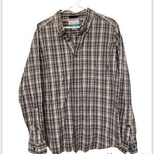 Columbia mens Black and white plaid long sleeve button down Shirt-Large